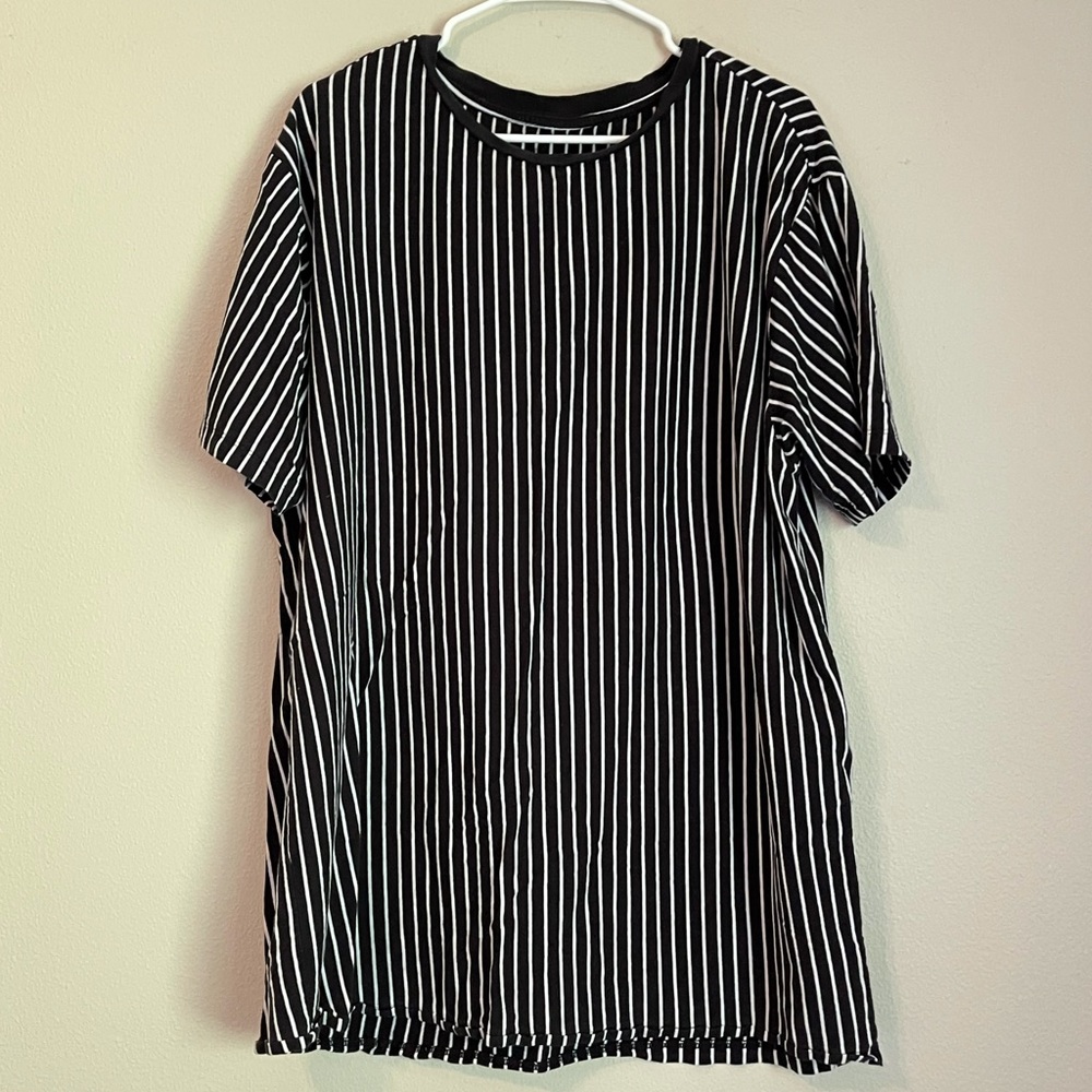 Men’s Original Use Size XL Black & White Stripes